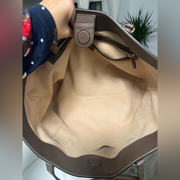 Gucci Tote Bag. - Picture 10 of 12